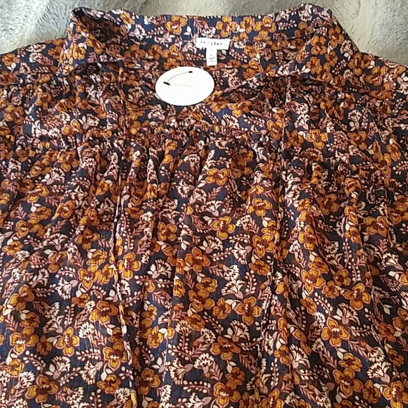 En Creme Floral Boho Shirt NWT - Picture 3 of 7
